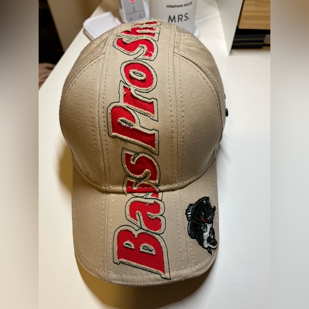 Bass Pro Shops Hat Adjust Fishing Outdoor Cap Spellout Embroidered Venti…